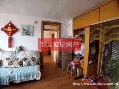 出售体育公园边上精装2楼，带小房仅售30万，双气齐全