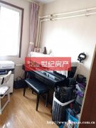 实验片区，靠东大河，精装3室，2楼，客厅带窗，仅售65万