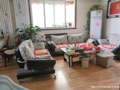 █文峰片，公园边上梨花苑2楼61万，精装3室客厅带窗带小房